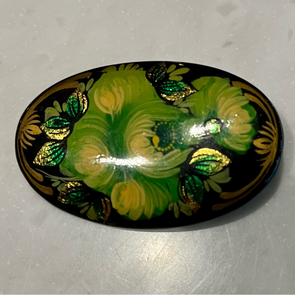 Vintage Hand painted Russian Brooch with Artist Signature.